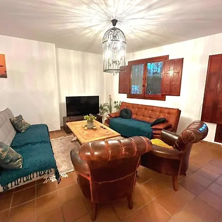 Sultan, Punta Prima, Panorama Park, 2 Bed & 2 Beautiful Swimming Pools Punta Prima (Alicante)