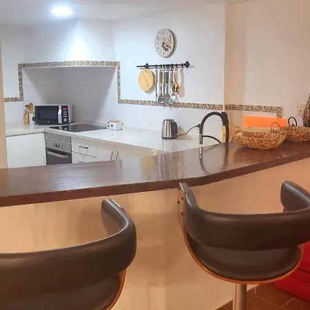 Sultan, Punta Prima, Panorama Park, 2 Bed & 2 Beautiful Swimming Pools Apartment Punta Prima (Alicante)
