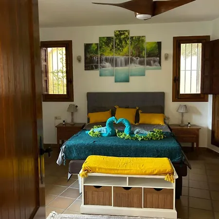 Sultan, Punta Prima, Panorama Park, 2 Bed & 2 Beautiful Swimming Pools