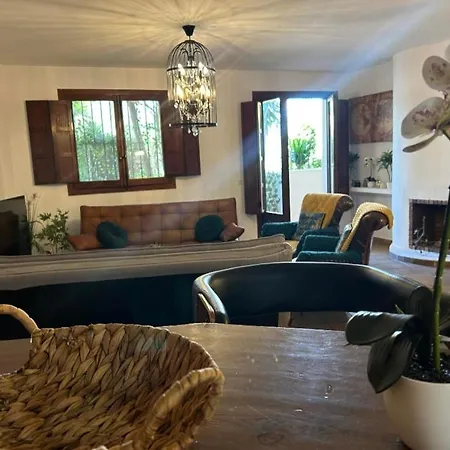 Sultan, Punta Prima, Panorama Park, 2 Bed & 2 Beautiful Swimming Pools